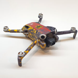 DJI MINI 4 PRO – SKIN – DESIGN: DEUTSCHLAND + 10x Akku- sowie DJI RC2 + RC-N2