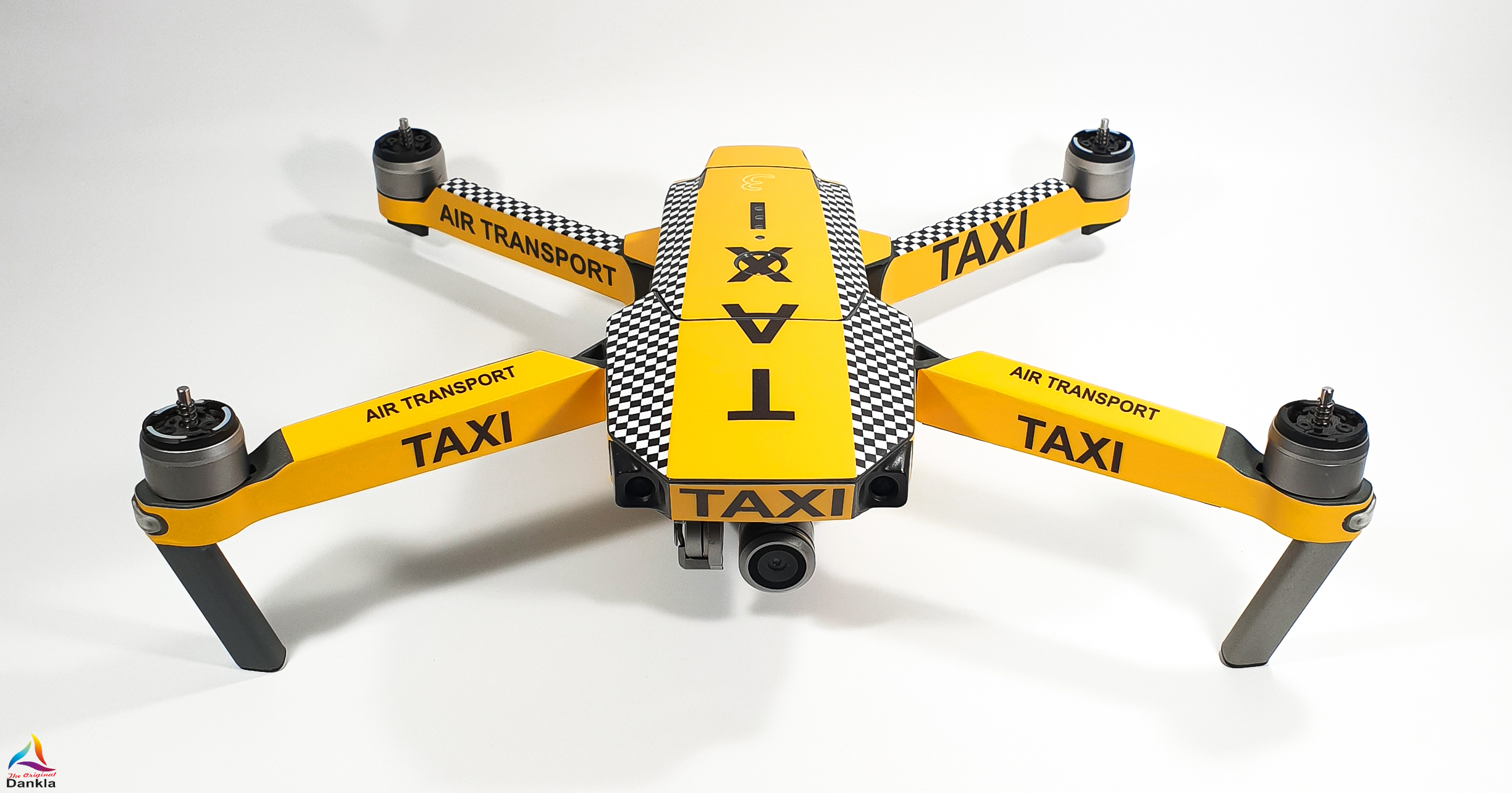2.-Mavic-Pro-Platinum-Taxi-vorne-1.jpg