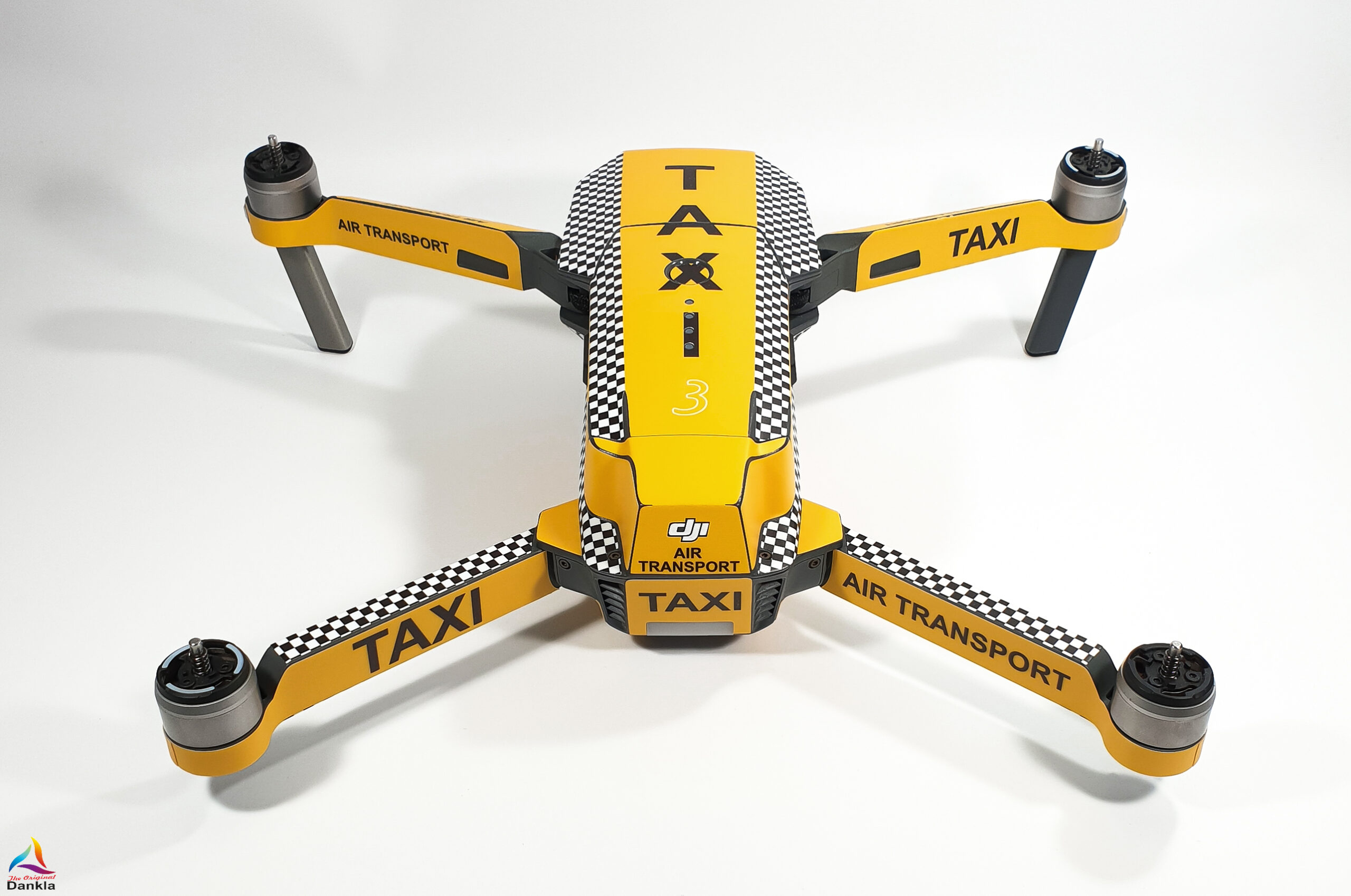 3.-Mavic-Pro-Platinum-Taxi-hinten-scaled-2.jpg